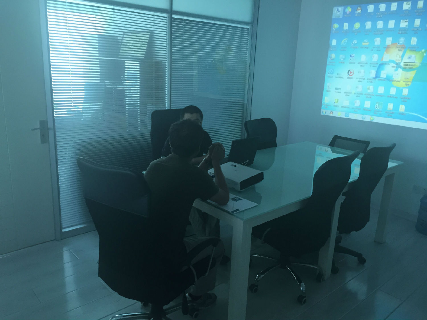 羅德公司銷售經(jīng)理講解轉子泵 羅德公司銷售經(jīng)理講解轉子泵