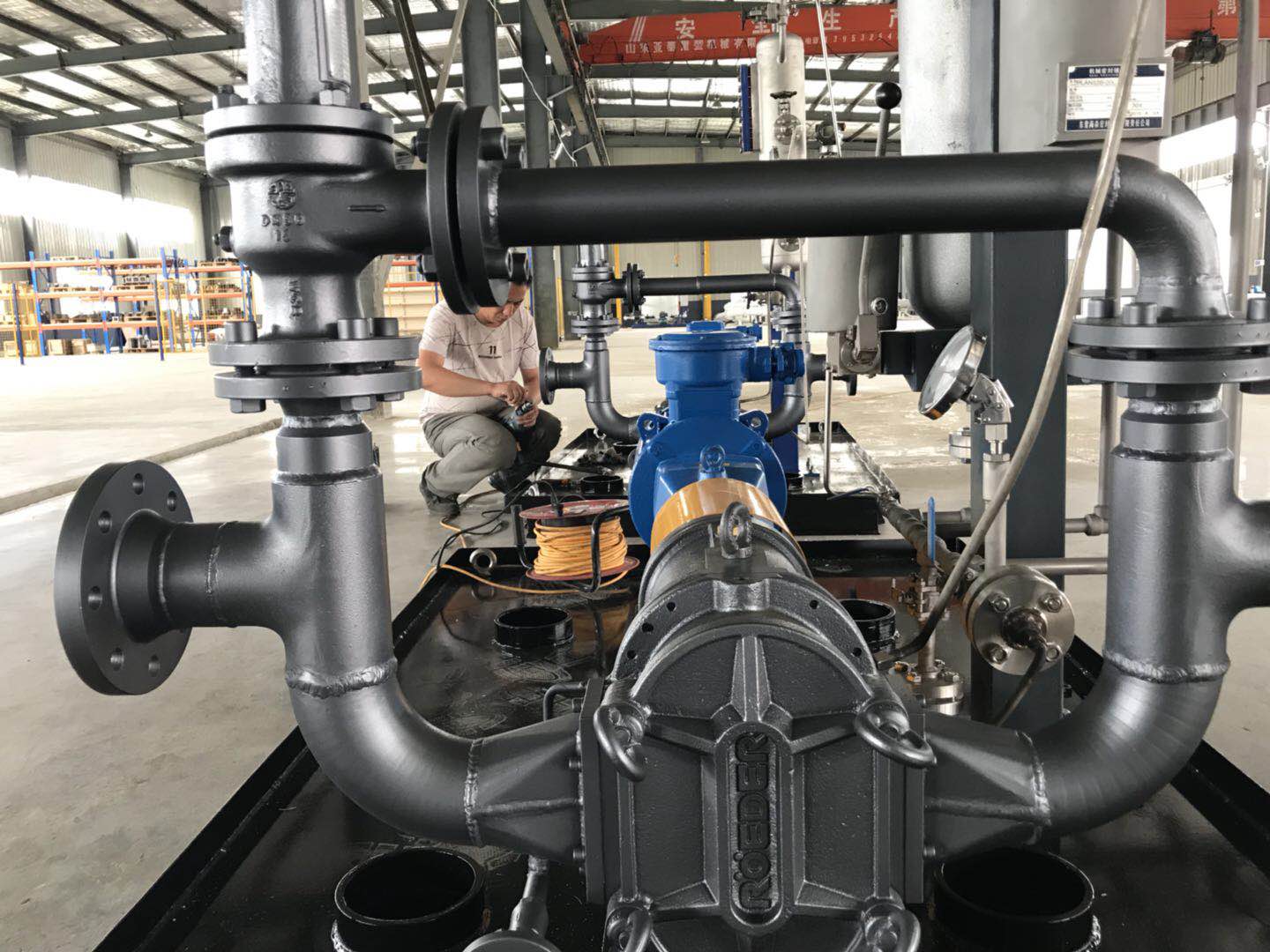 無堵塞轉(zhuǎn)子泵高效節(jié)能且耐磨損維護(hù)費(fèi)用低。