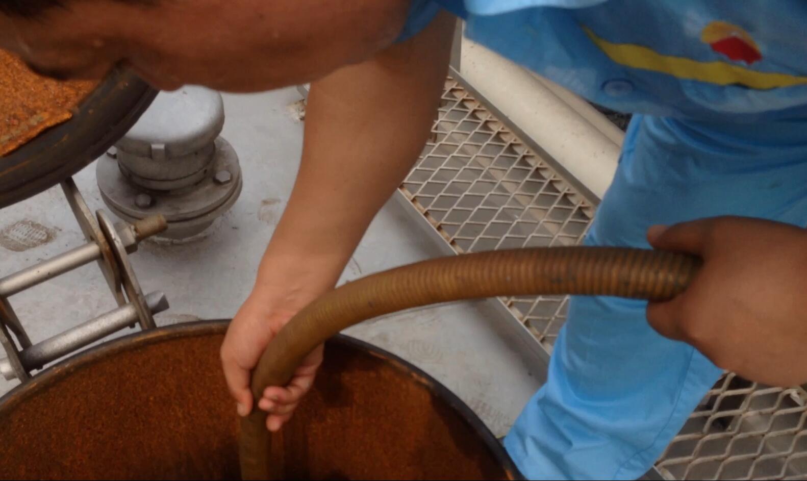 凸輪轉(zhuǎn)子泵應(yīng)用卸油掃倉(cāng)工位的保養(yǎng)方式。